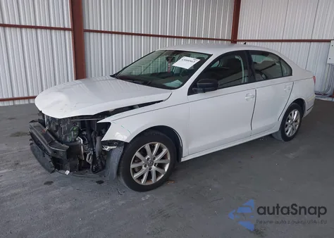 2015 Volkswagen Jetta 1.8T Se из США, поврежденный, VIN 3VWD17AJ1FM306156